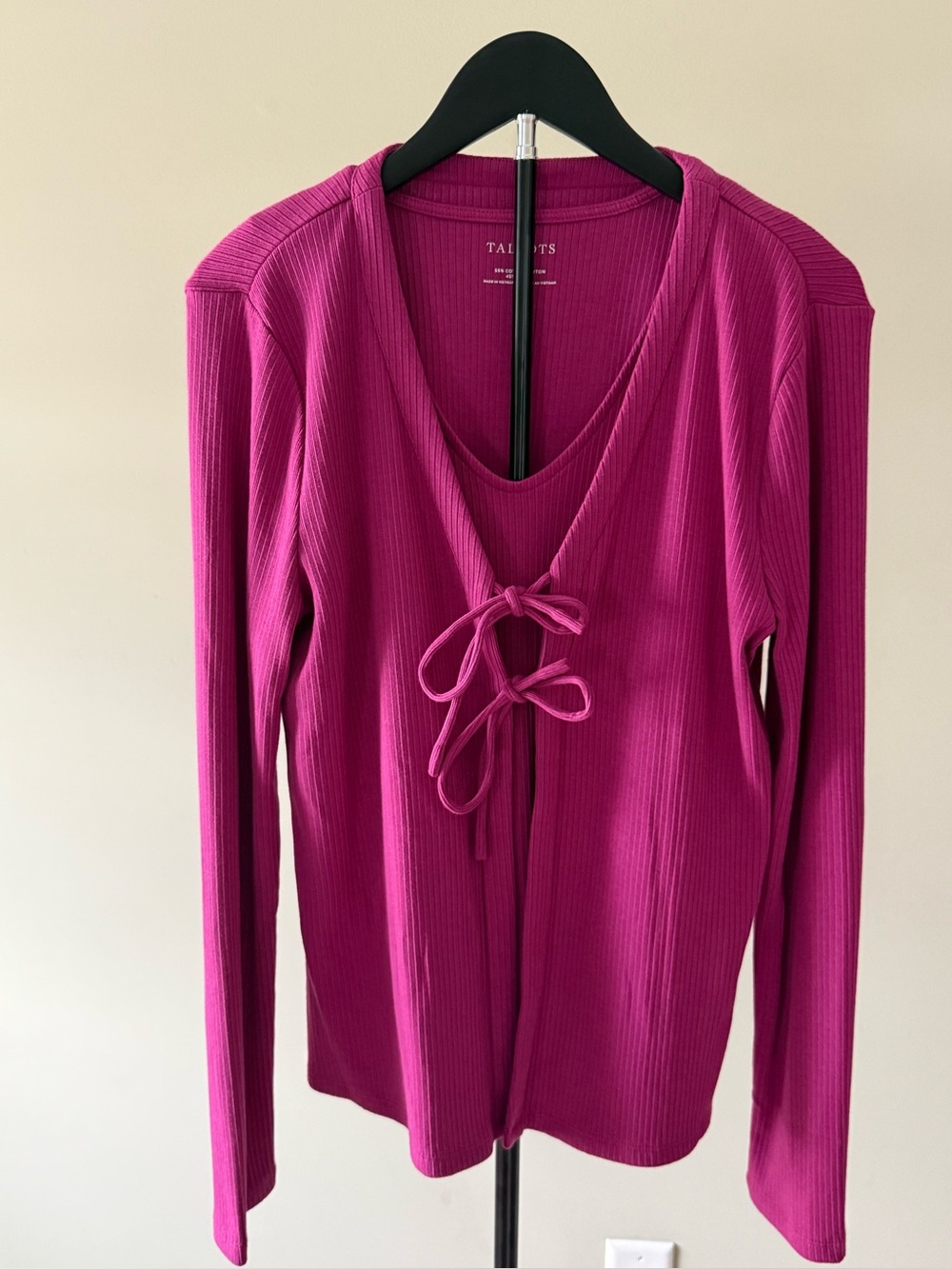 EUC Talbots Women's Fuchsia Ribbed Tie-Front Top Sz Med worn 1 time!